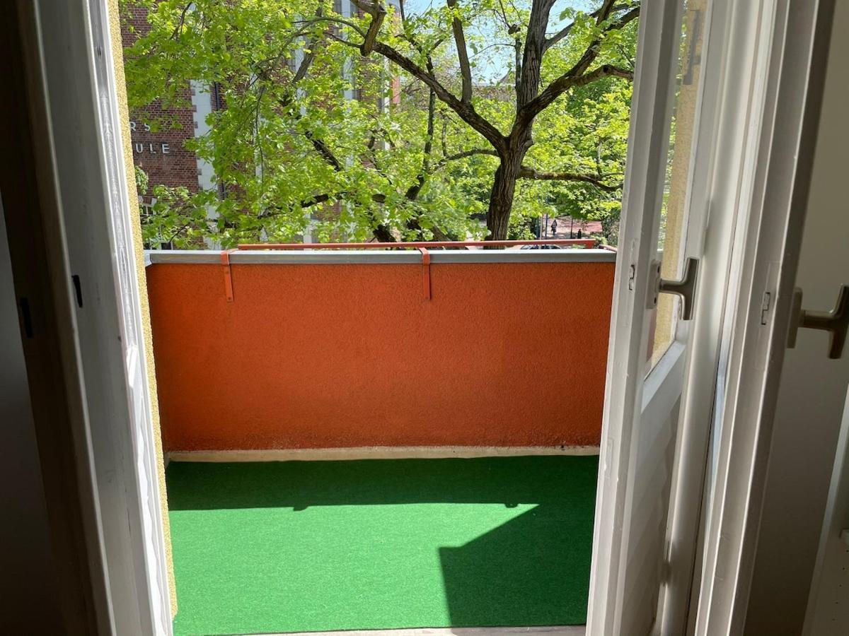 Modern And Cozy Apartment In Good Location Berlin Kültér fotó